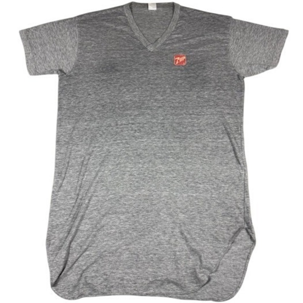 7Up Nightshirt Women XL V-Neck Short Sleeve Curved Hem Logo Patch Vintage Style‎